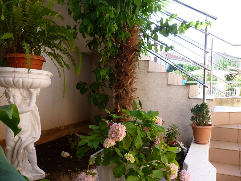 Apartments Sanda Tribunj Tribalj Kültér fotó