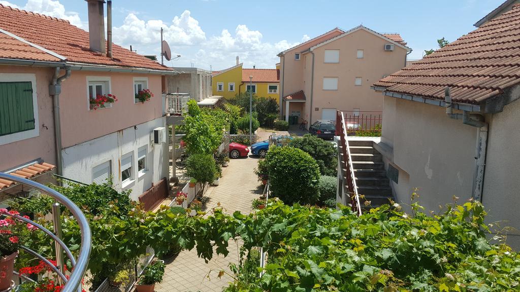 Apartments Sanda Tribunj Tribalj Kültér fotó
