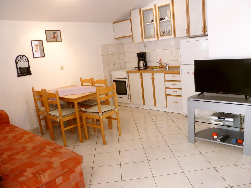 Apartments Sanda Tribunj Tribalj Kültér fotó