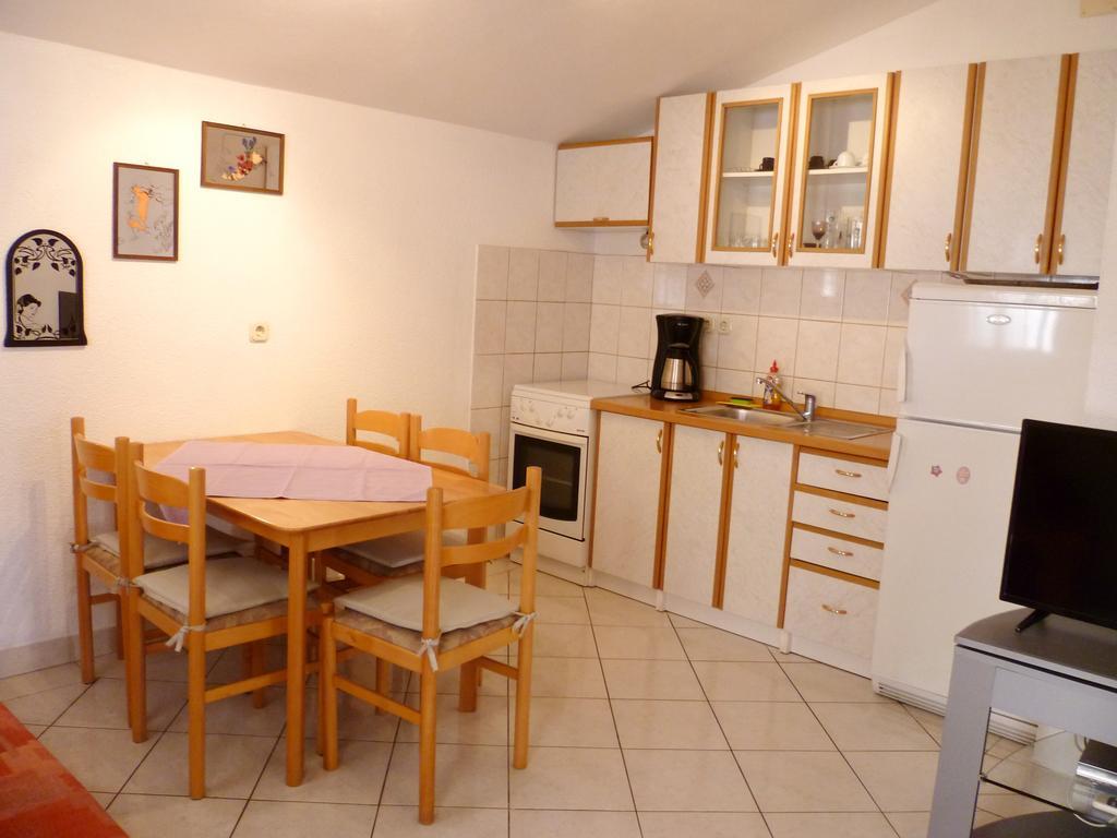 Apartments Sanda Tribunj Tribalj Kültér fotó
