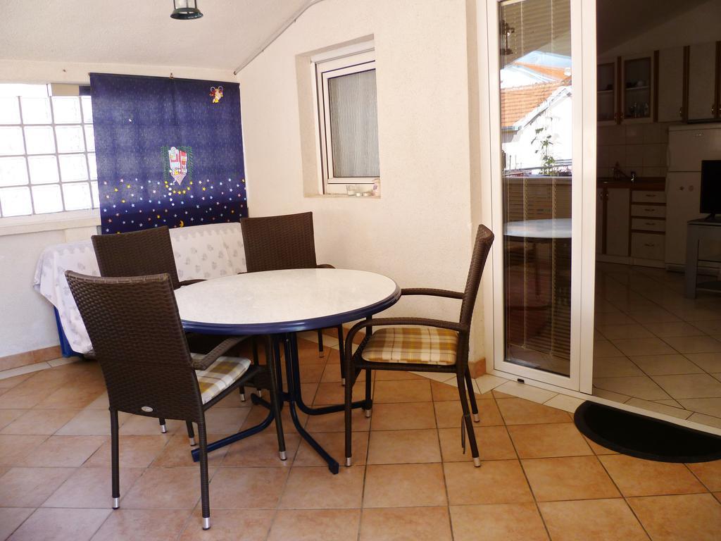 Apartments Sanda Tribunj Tribalj Kültér fotó