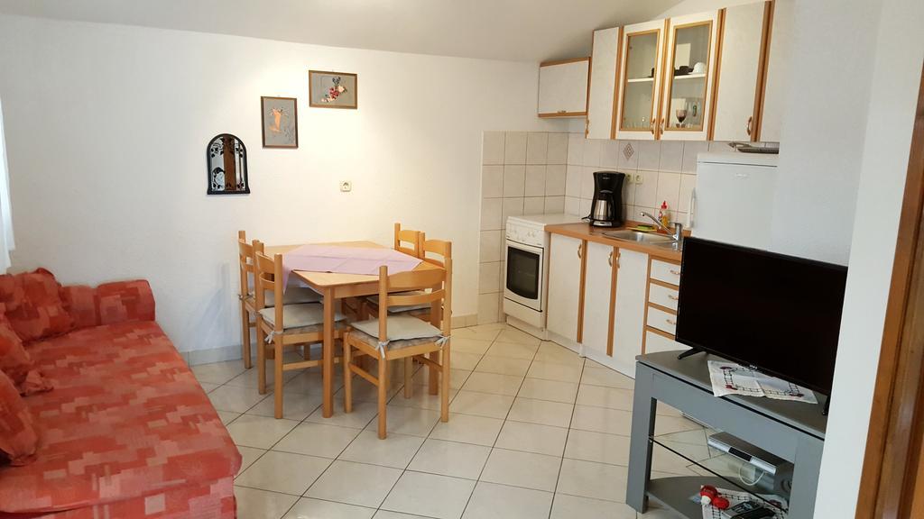 Apartments Sanda Tribunj Tribalj Kültér fotó