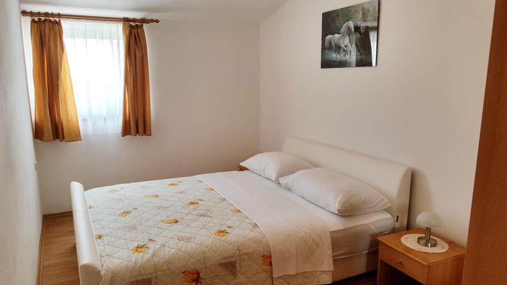 Apartments Sanda Tribunj Tribalj Kültér fotó