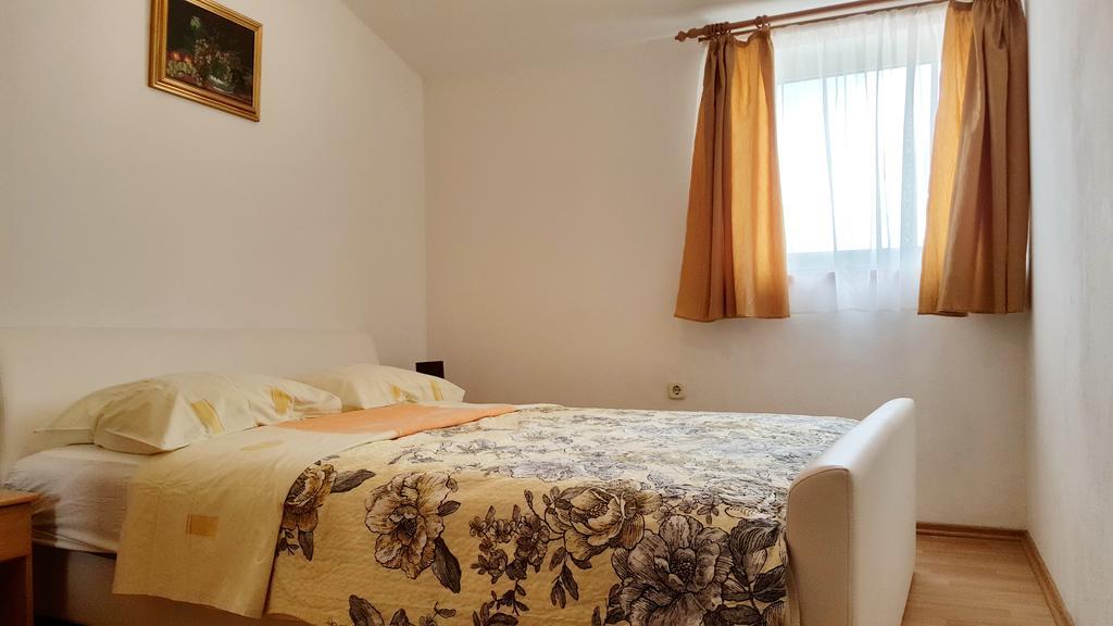 Apartments Sanda Tribunj Tribalj Kültér fotó