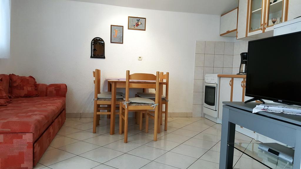 Apartments Sanda Tribunj Tribalj Kültér fotó