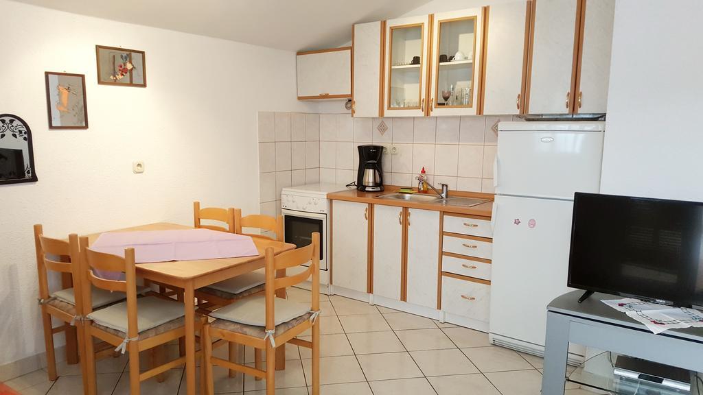 Apartments Sanda Tribunj Tribalj Kültér fotó