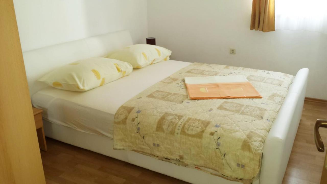 Apartments Sanda Tribunj Tribalj Szoba fotó